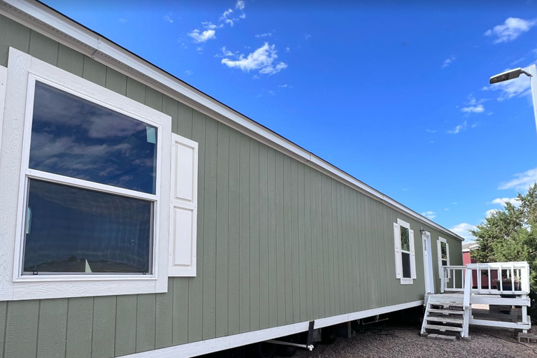 ClaytonTHE COLOSSAL MIYO - 18x80 Mobile Model Home for Sale in Santa Fe